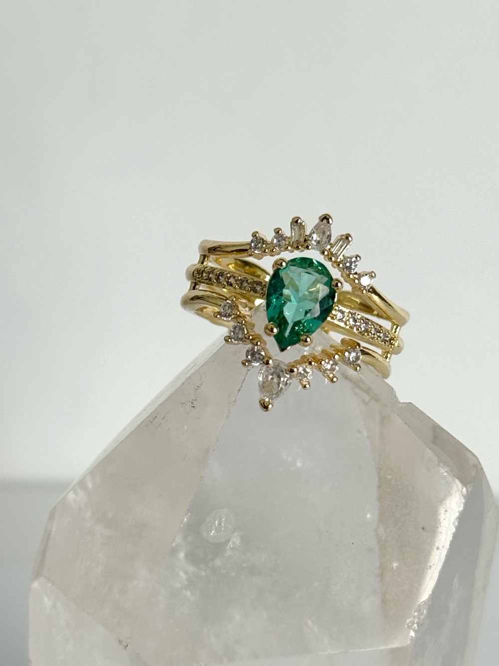 Gemma Ring